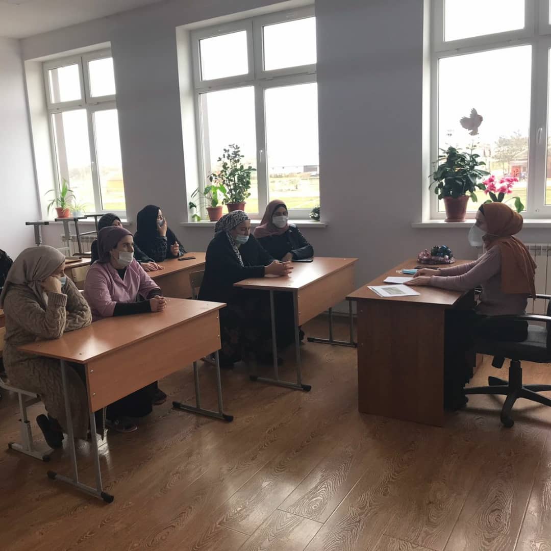 Родительское  собрание по профилактике наркомании и токсикомании «Внимание, родители, зло рядом!».